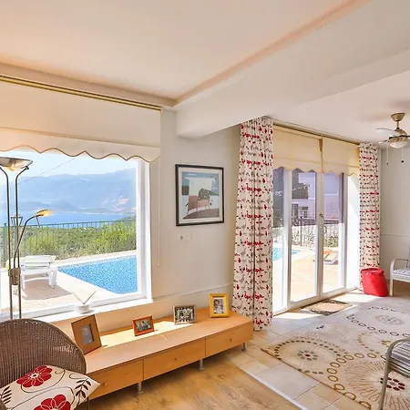 Villa Adora *